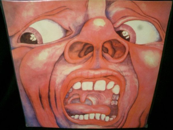 画像1: キング・クリムゾン1枚目★KING CRIMSON-『クリムゾン・キングの宮殿/IN THE COURT OF THE CRIMSON KING』 (1)