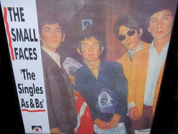 画像1: スモール・フェイセスUK盤★SMALL FACES-『THE SINGLES As & Bs』 (1)