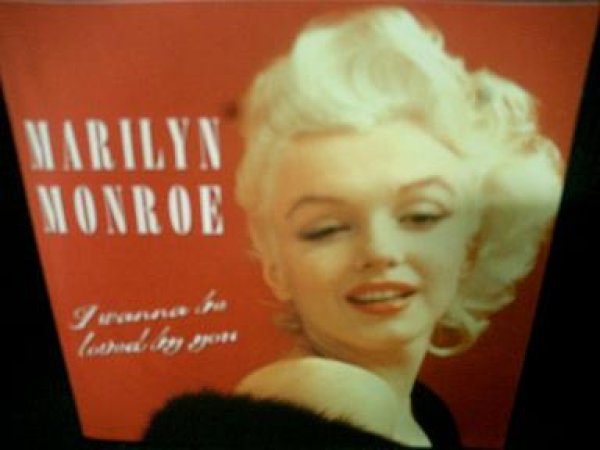 画像1: マリリン・モンロー/UK廃盤ベスト★MARILYN MONROE-『I WANNA BE LOVED BY YOU』 (1)